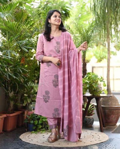 Pastel Grey Hand Block Print Schiffli Patch Suit Set