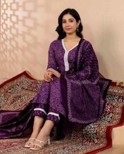 Classic Cotton Printed Maternity & Nursing Kurti Set