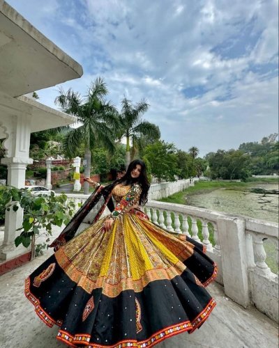 Navratri Lehengas - Custom Made with Premium Fabrics & Free Shipping on Online Payment