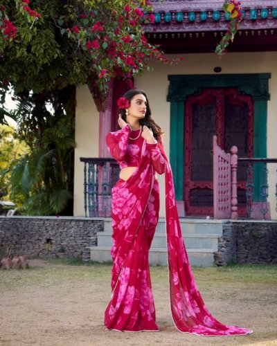 Sandhiya Floral Printed Chiffon Saree with Pearl Lace Border